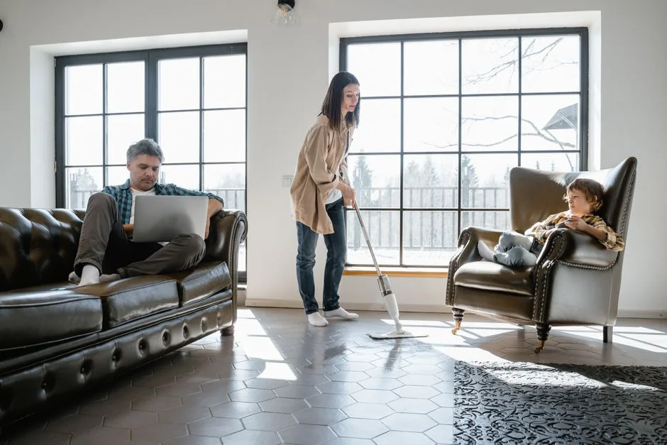 Professional Crime Scene Cleanup Fort Worth for Safe and Discreet Services Visit Us:- https://www.puroclean.com/fort-worth-tx-puroclean-property-restoration/services/biohazard-cleanup/crime-scene-cleanup/
